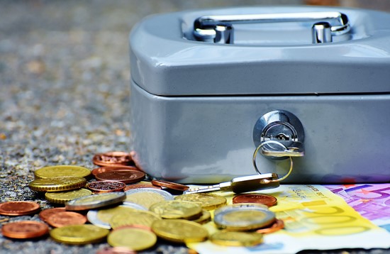 cashbox-1642990_1920.jpg